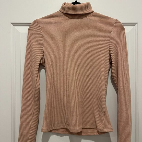Vero Moda Xsmall Turtleneck - Picture 1 of 1